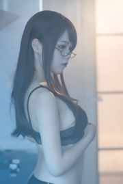 [Cosplay] 七月喵子 - 眼镜娘1号