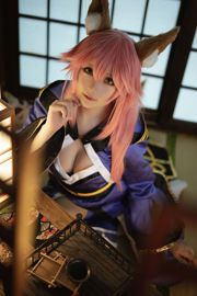 [COS Welfare] Miss Coser, Xing Zhichi - Master 様 "สุนัขผู้ซื่อสัตย์ต่อหน้า Tamamo พร้อมที่จะไป"