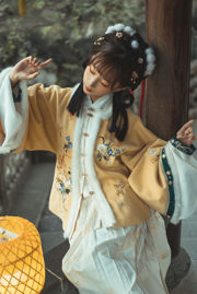 [Net Red COS] Anime blogger estúpido Momo - Hanfu foto privada